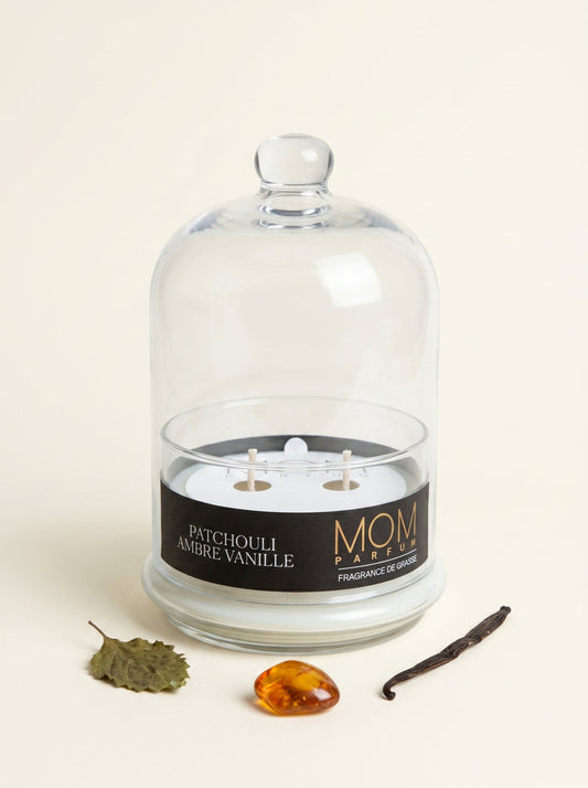 Bougie parfumée de luxe Patchouli, Ambre, Vanille coulée à la main en France - MOM PARFUM